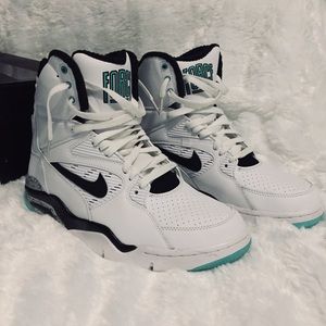 Nike Air Command Force